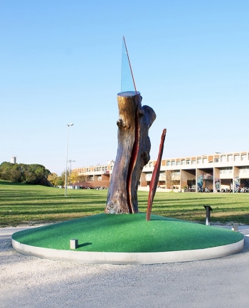 “Dalla memoria al futuro”, si inaugura il percorso dedicato alle vittime del Covid realizzato dalla Provincia all’interno del Campus scolastico di Pesaro