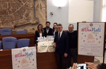 #BenNati a Pesaro: un baby kit donato da Farmacie Comunali per dare il benvenuto ai nuovi nati del 2019