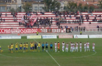 Calcio Serie D: Il Benelli ritorna amico, Vis - Fermana 2-1