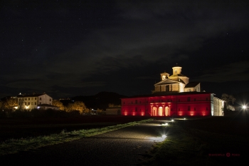"Il Natale che non ti aspetti" colora la Provincia di Pesaro e Urbino di Rosso Speranza
