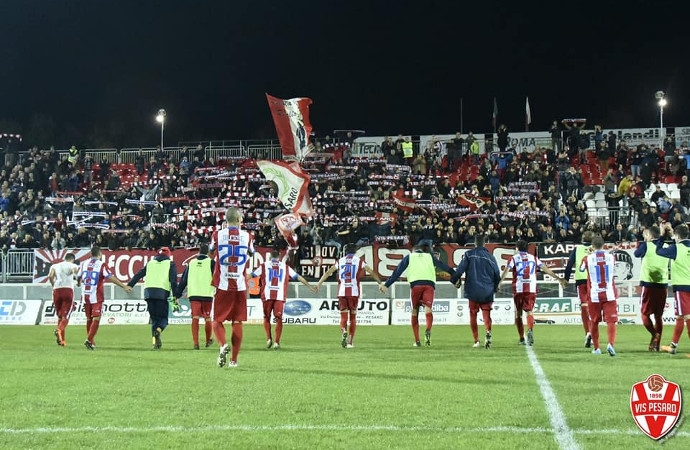 Calcio Serie C, domenica il derby Vis Pesaro - Fermana sarà 