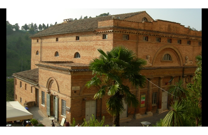 Da giovedì al Teatro Sanzio di Urbino al via la vendita degli abbonamenti per la nuova stagione