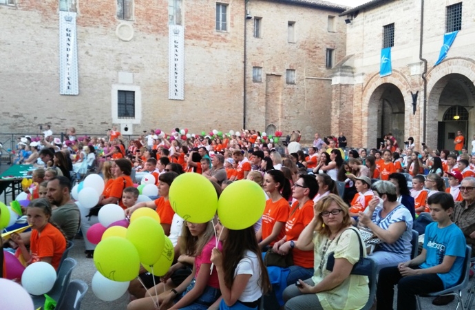 Il 18 giugno nuovo spettacolo alla Rocca Costanza di Pesaro per il “Grand Festival”