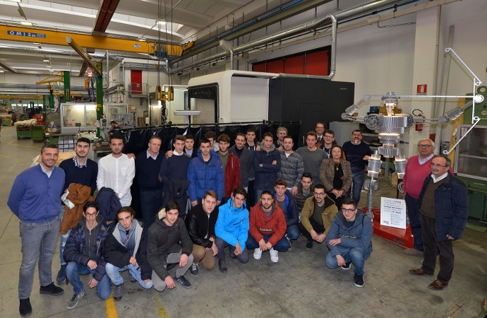 Pmi Day: studenti dell’Itis Urbino alla Gambini Meccanica tra nuove tecnologie e processi di digitalizzazione