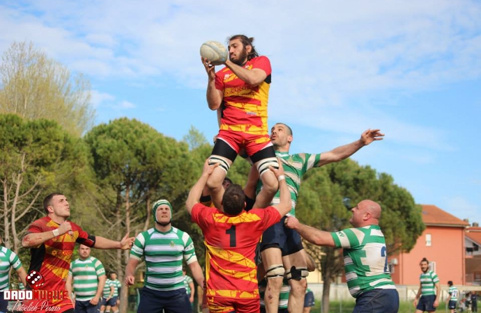 Rugby - Pesaro vince a Piombino e rimanda la questione playoff all’ultima giornata