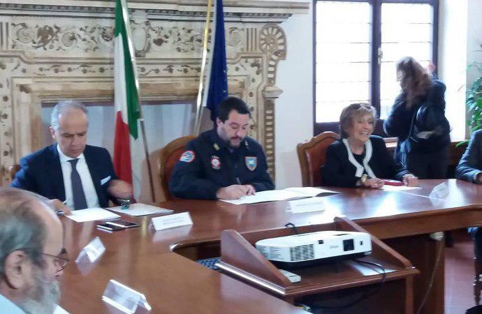 [VIDEO] Salvini in Prefettura a Pesaro: 