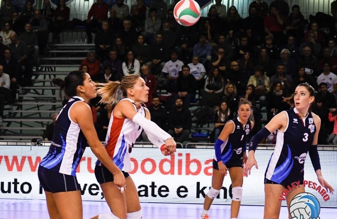 Volley femminile Serie A, domenica insidiosa trasferta per la myCicero Pesaro contro la Savino Del Bene Scandicci 
